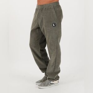 T & C surf design Whaler Cord Pant Military Sz 36